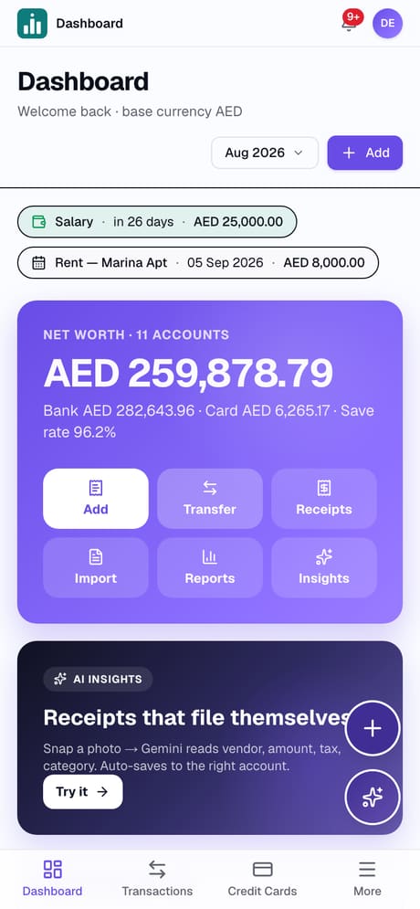 Moniqo dashboard on a phone